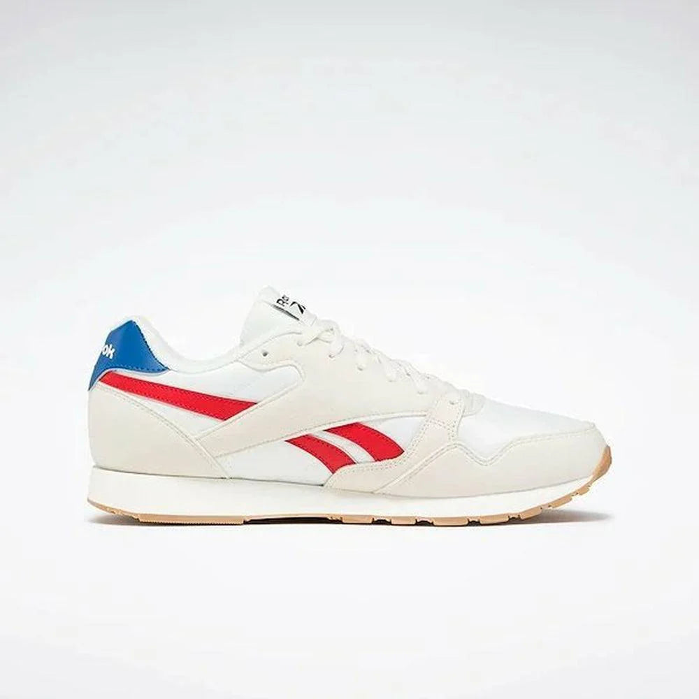 Ultra Flash Unisex Sneaker in Chalk / Alabaster / Vector Red