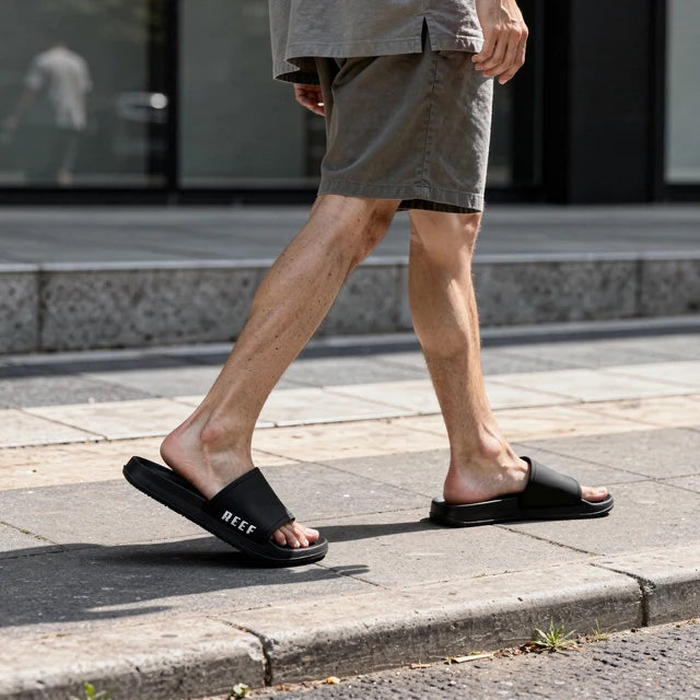 Drifter Sandal in Black