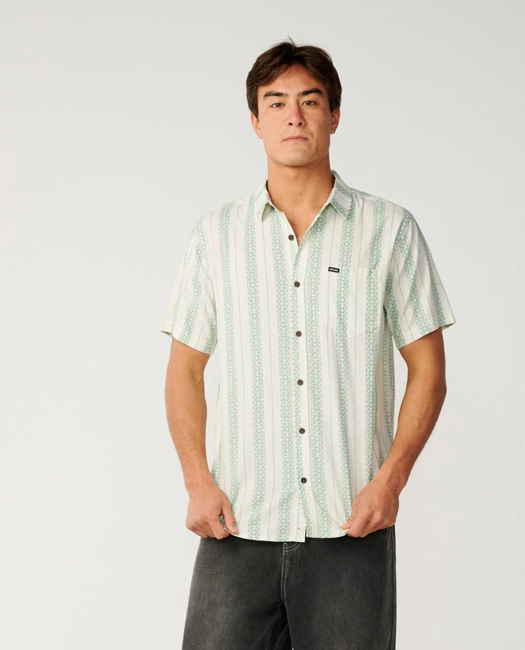 Sessions SS Woven Shirt in Bone / Aloe