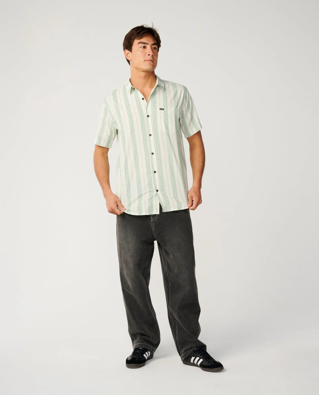 Sessions SS Woven Shirt in Bone / Aloe