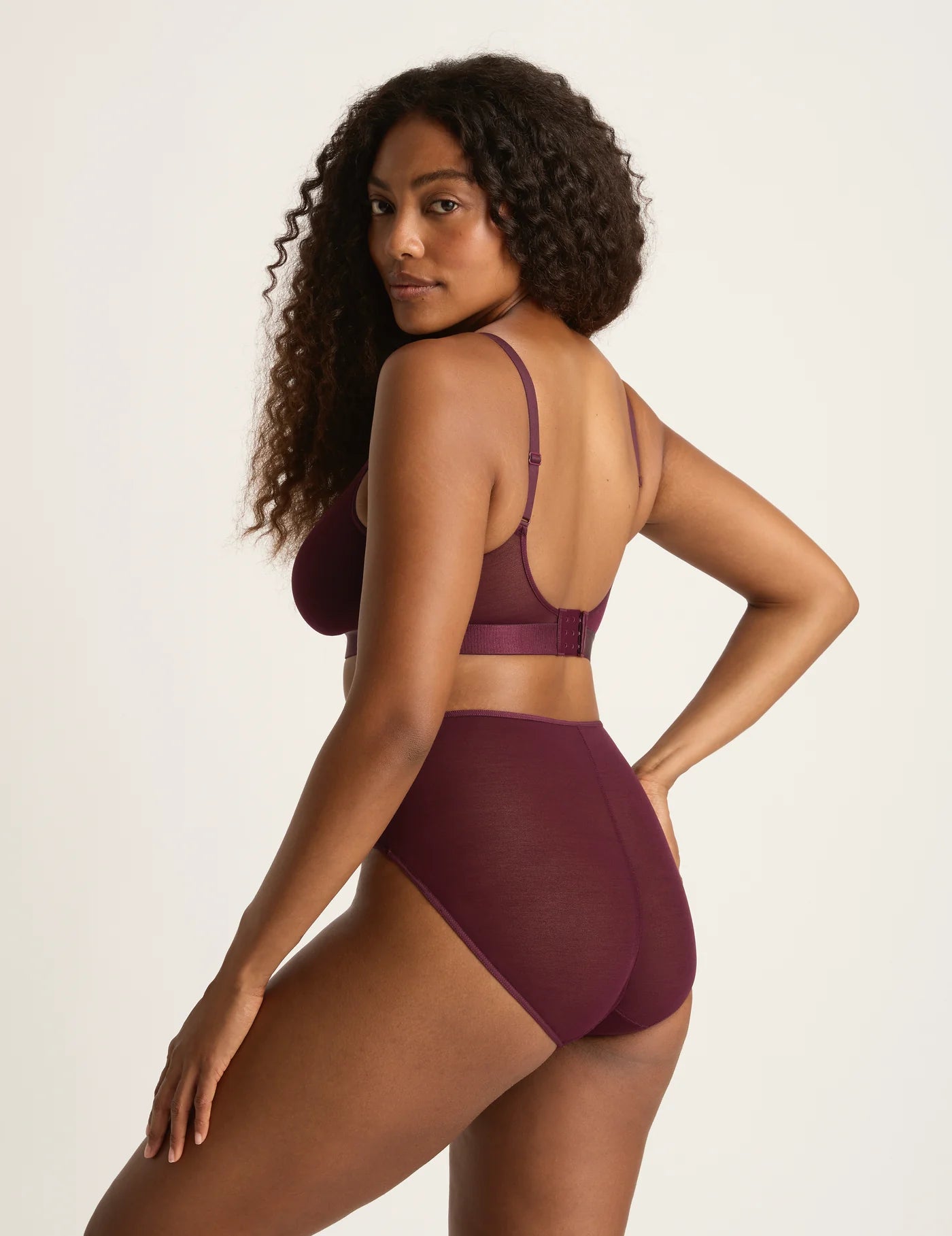FreeMesh Full Bust Wireless Bra in Fig
