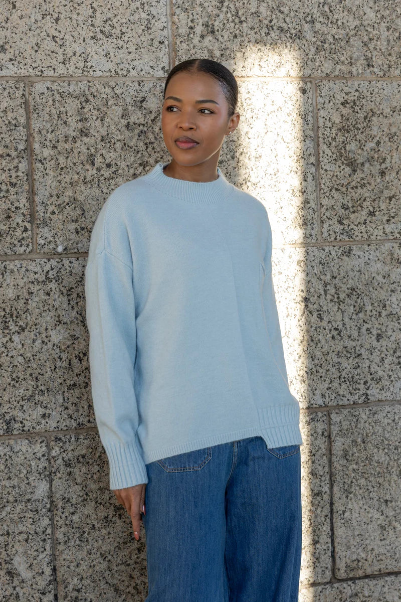 Hollister Box Knit With Pocket in Blue