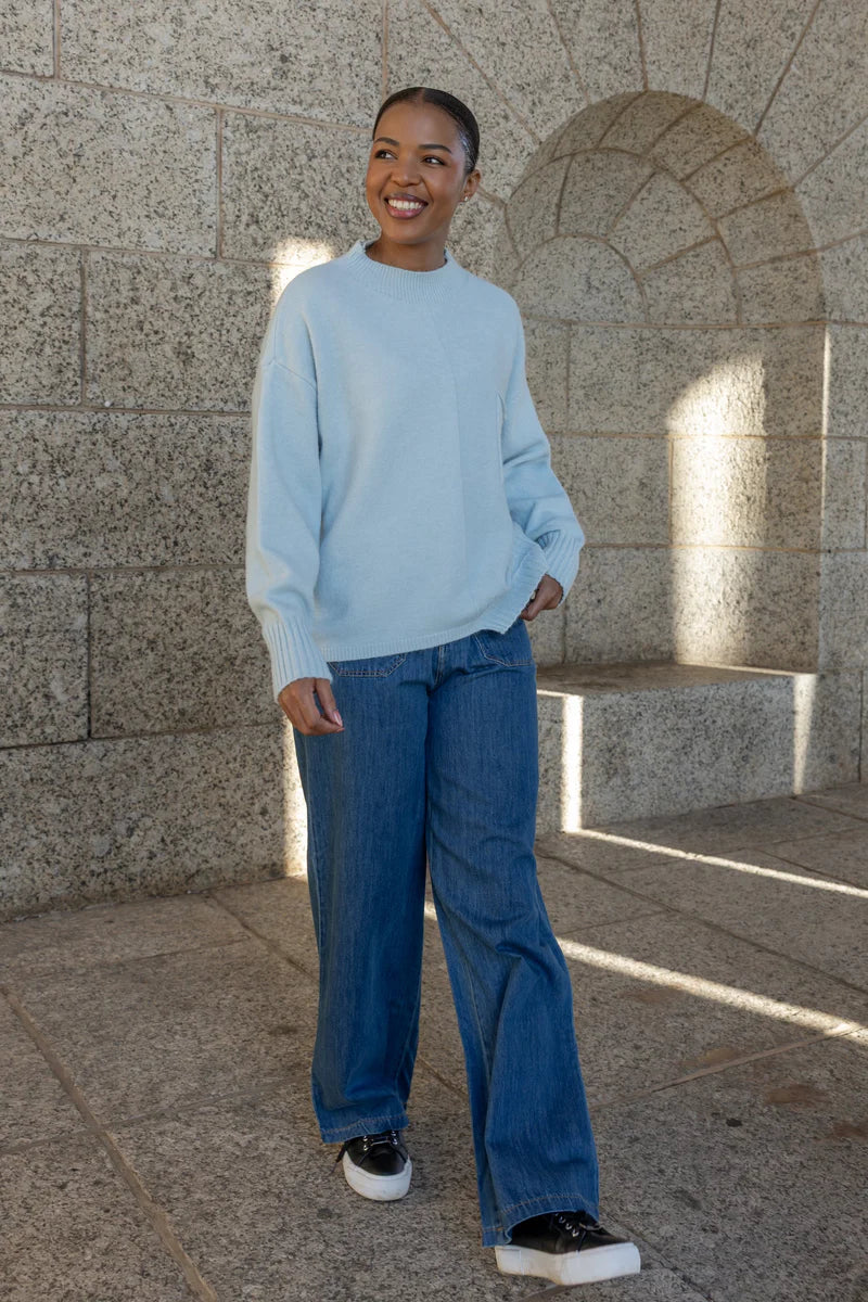 Hollister Box Knit With Pocket in Blue