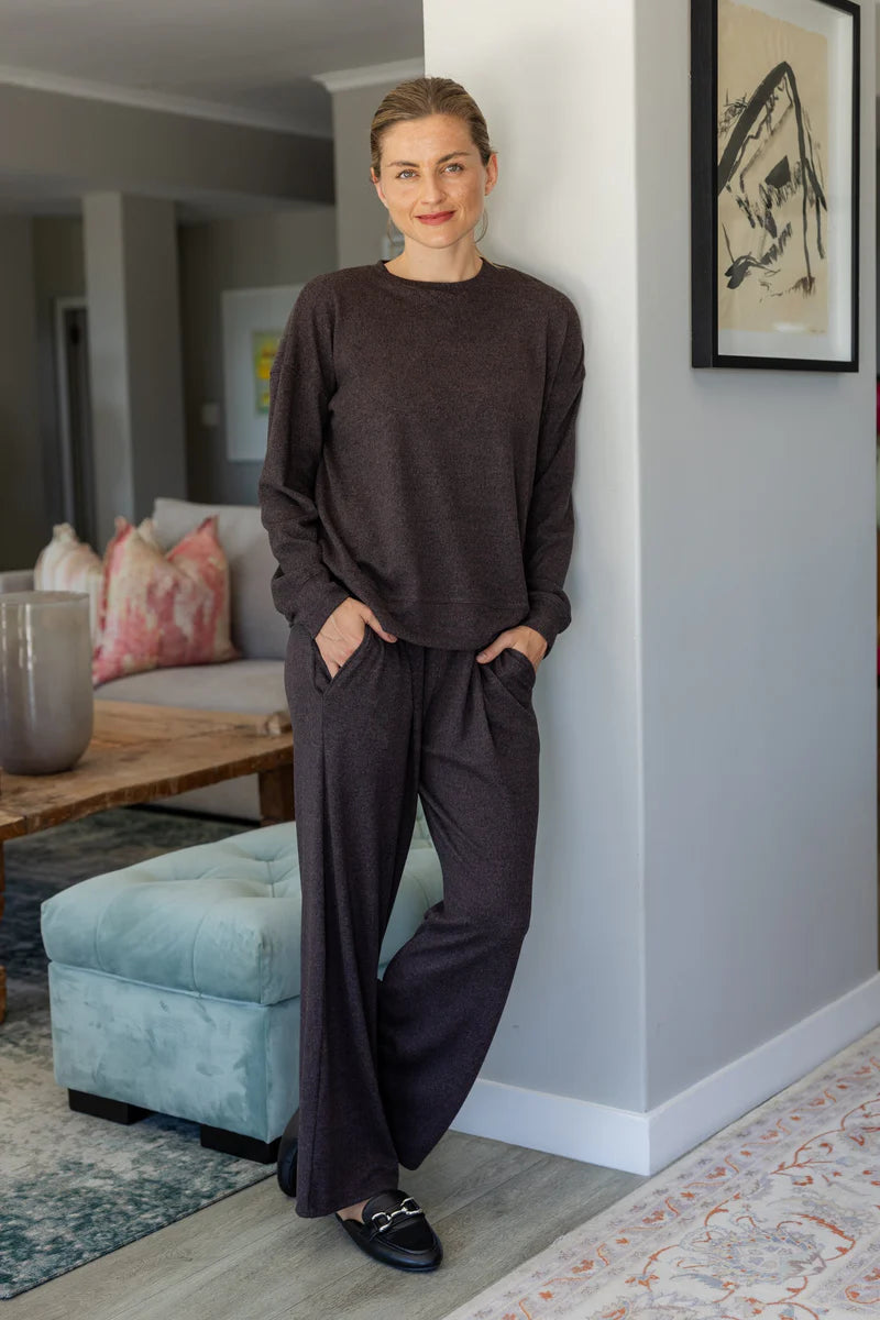 Julita Cuff Styled Top in Chocolate