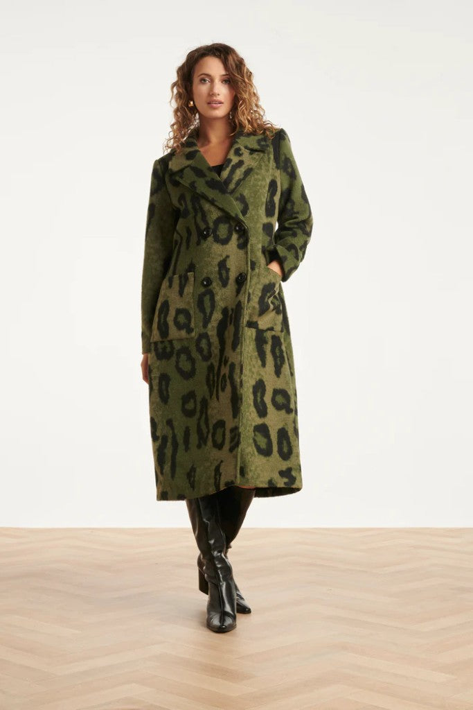 Long Animal Print Coat in Black / Army
