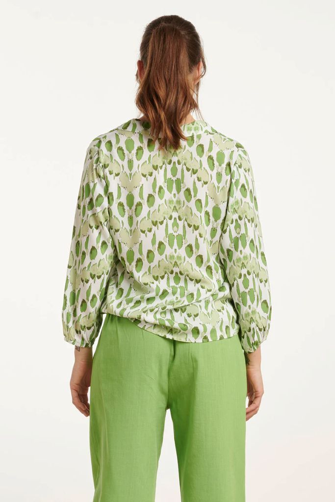 V-Neck Printed Blouse in White / Light Green