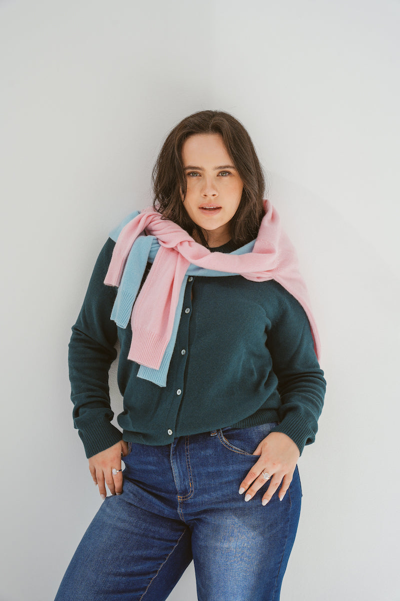 Pure Cashmere Classic Crew Cardigan in Emerald