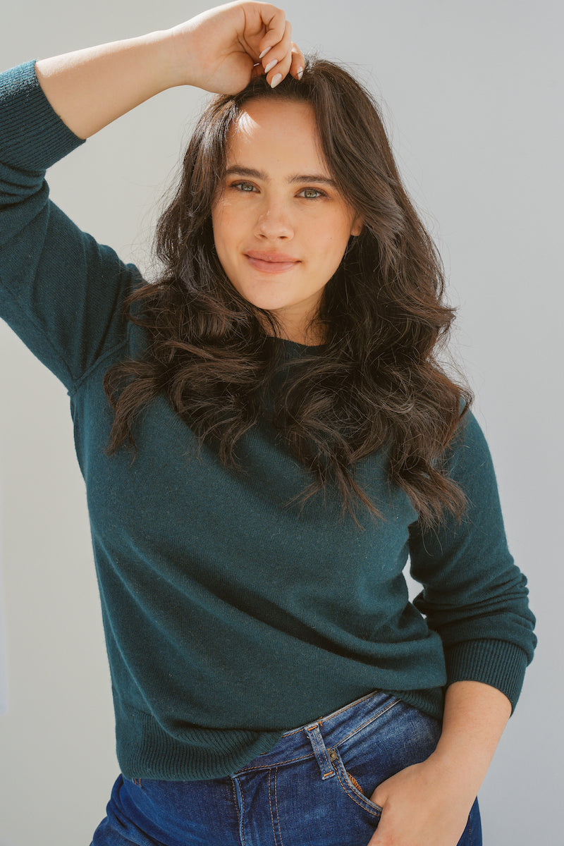 Pure Cashmere Raglan Sleeve Sweater in Emerald