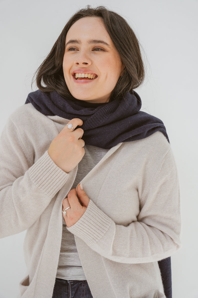 Pure Cashmere Open Front Cardigan in Albatross