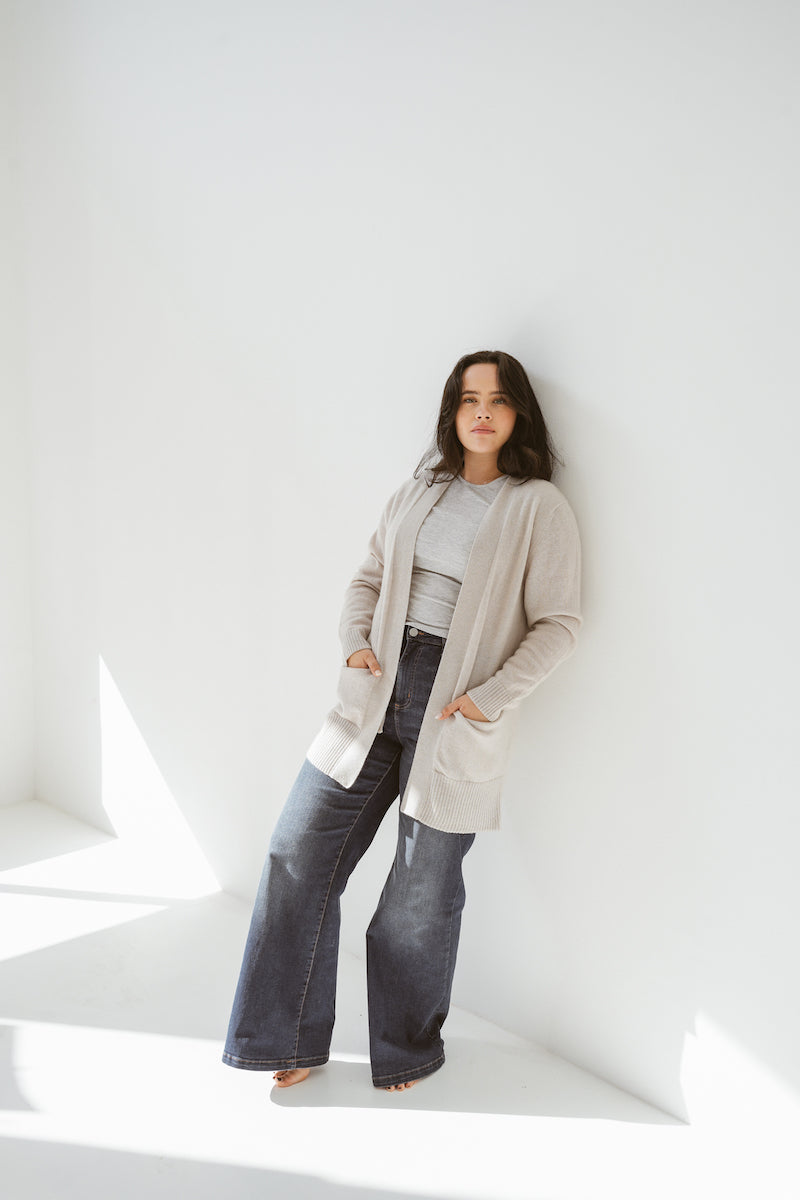 Pure Cashmere Open Front Cardigan in Albatross
