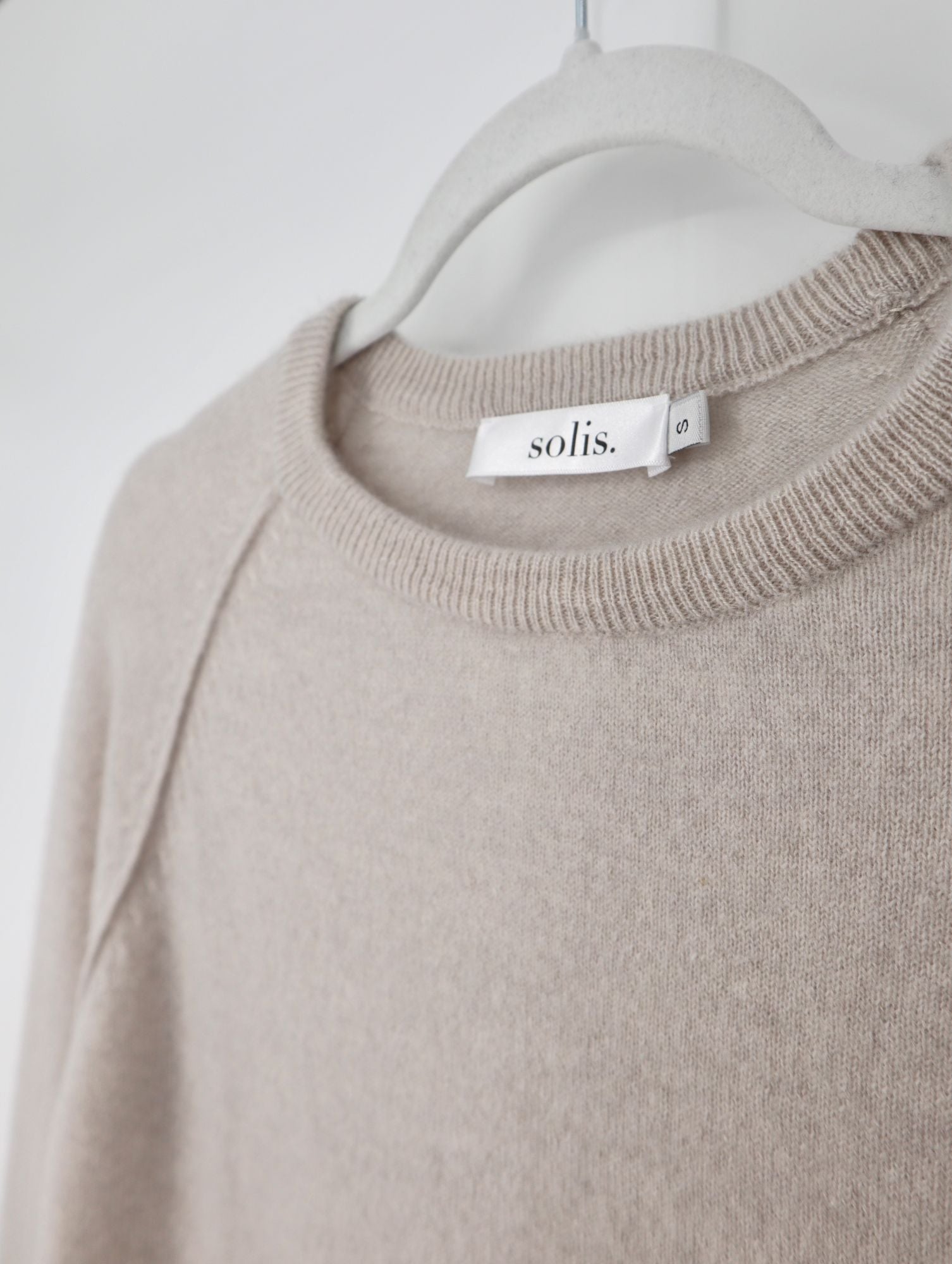 Pure Cashmere Raglan Sleeve Sweater in Albatross