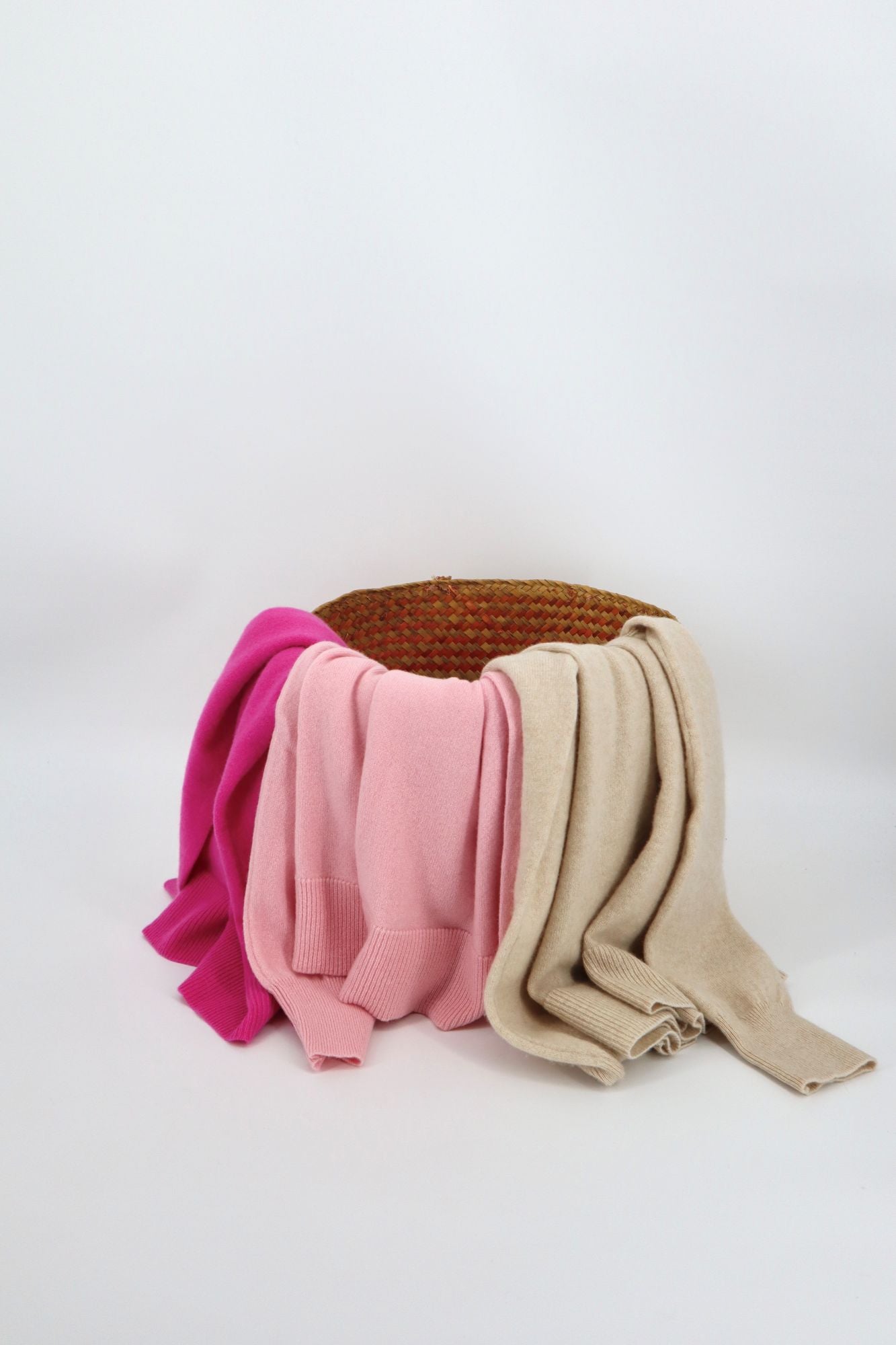 Pure Cashmere Raglan Sleeve Sweater in Ballet