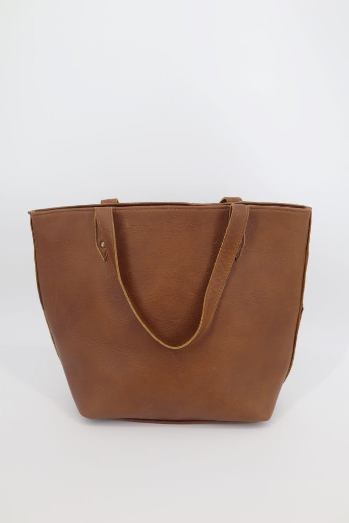 Abbey Genuine Leather Handbag in Pecan