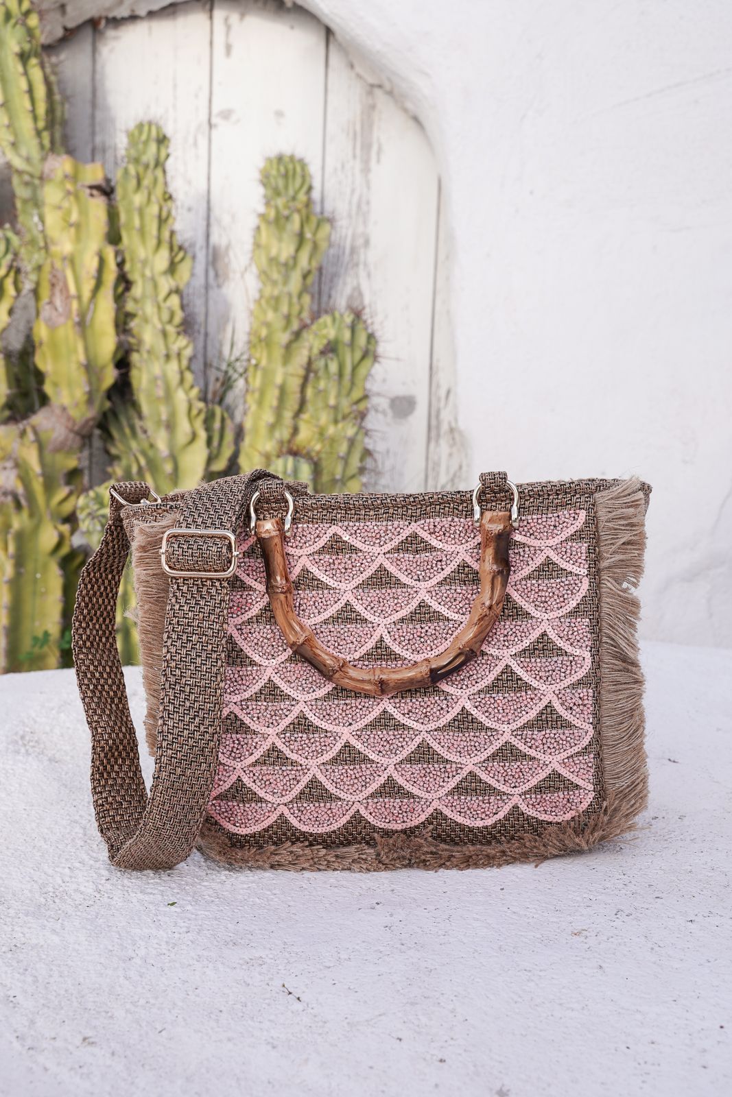 Scalloped Sequin Bag in Pink
