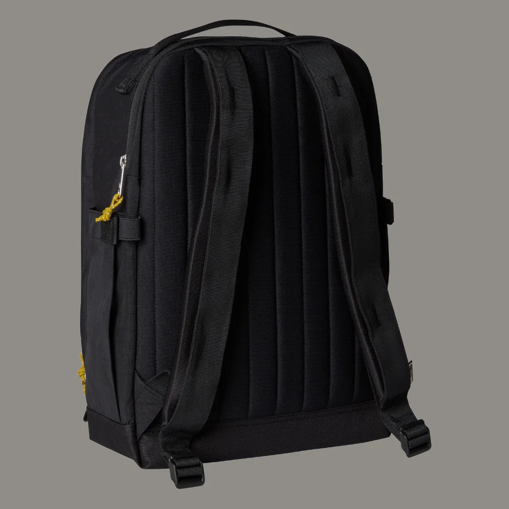 Berkeley Daypack in Black / Mineral Gold