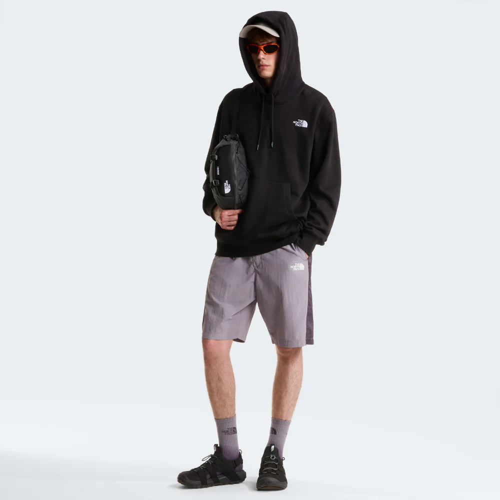 Essential Relaxed Hoodie in TNF Black