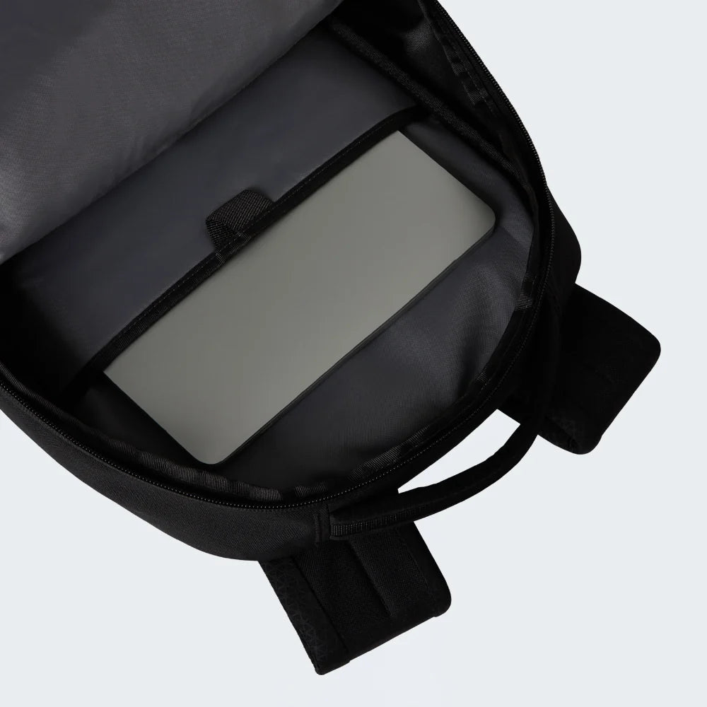 Vault Backpack in TNF Black