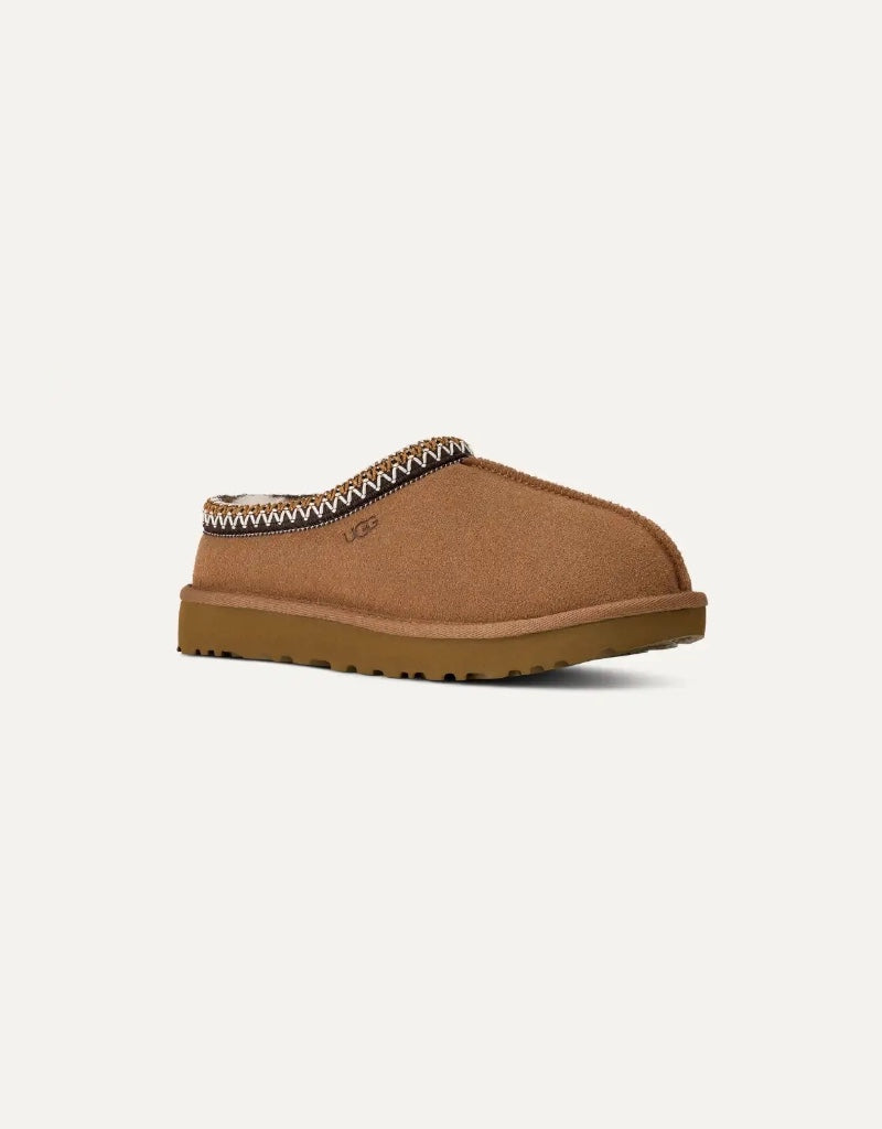 Tasman II in Chestnut
