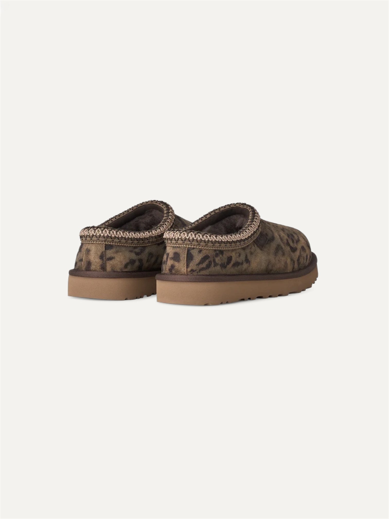 Tasman in Spotted Chestnut