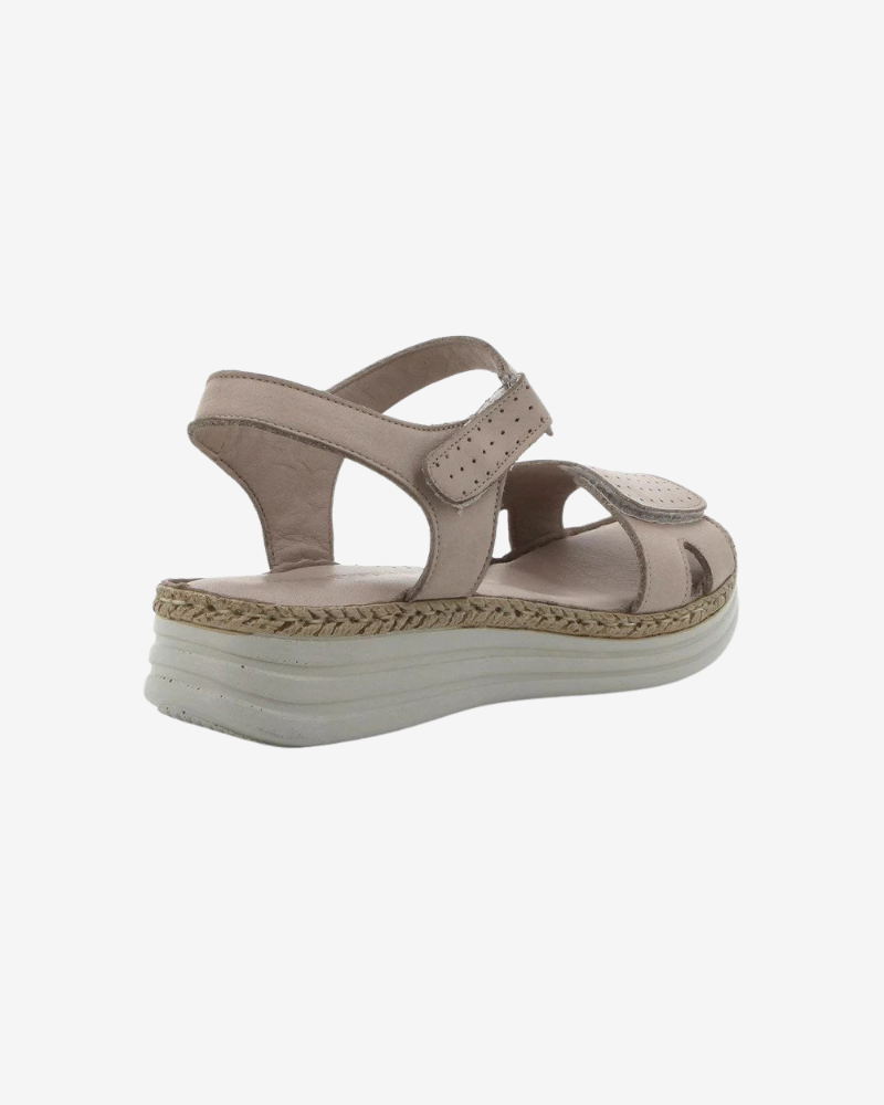 Nala Leather Sandal in Silver Grey