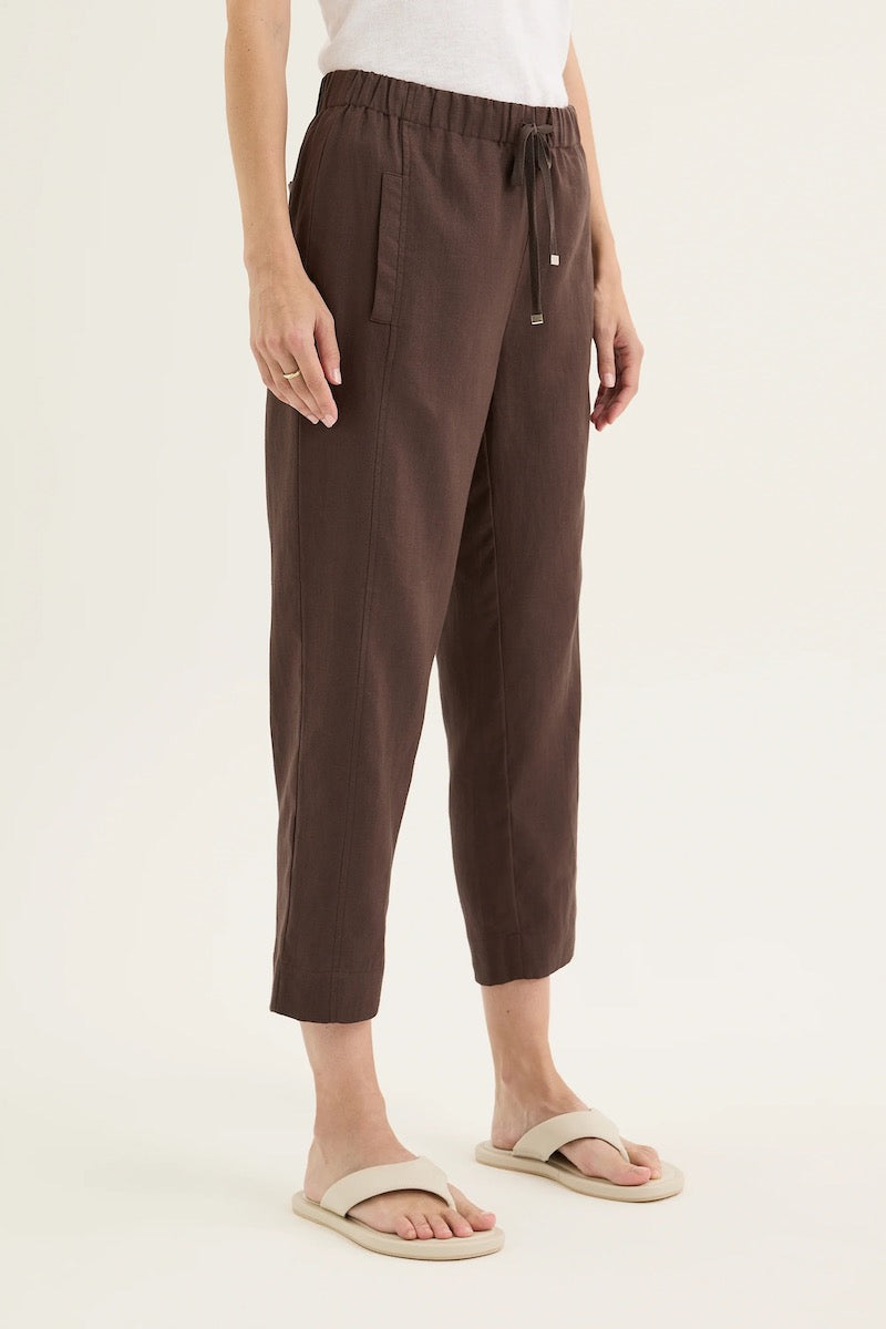 Tirari Slim Linen Pant in Espresso
