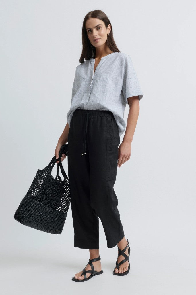 Myth Blouse in White / Black