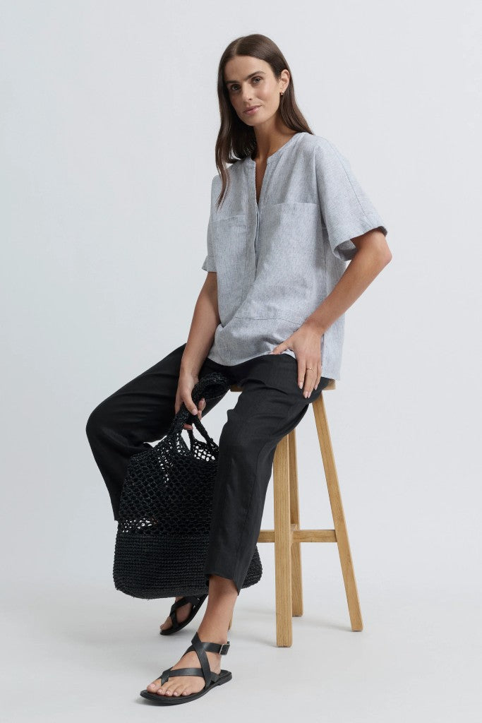 Myth Blouse in White / Black