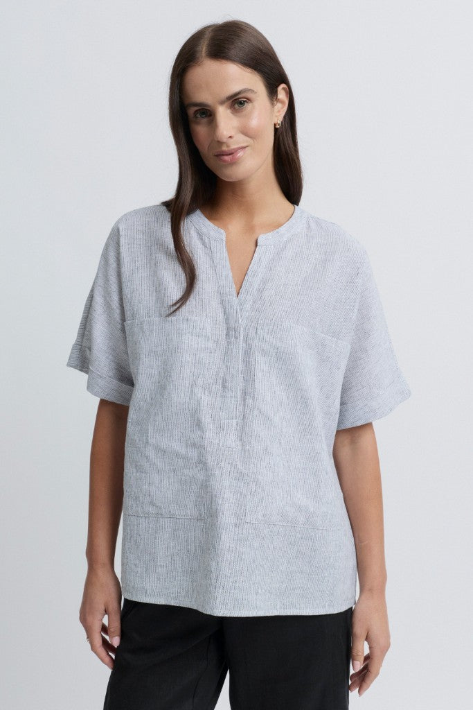 Myth Blouse in White / Black