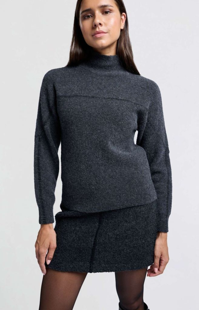 Stitch Detail Wool Sweater in Dark Anthracite
