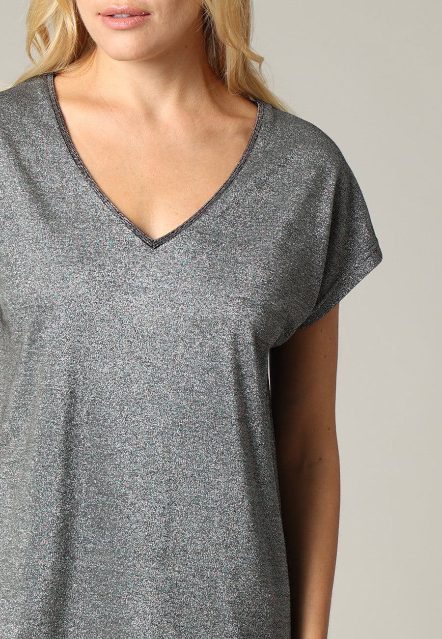 Jossy Iridescent Tee in Black