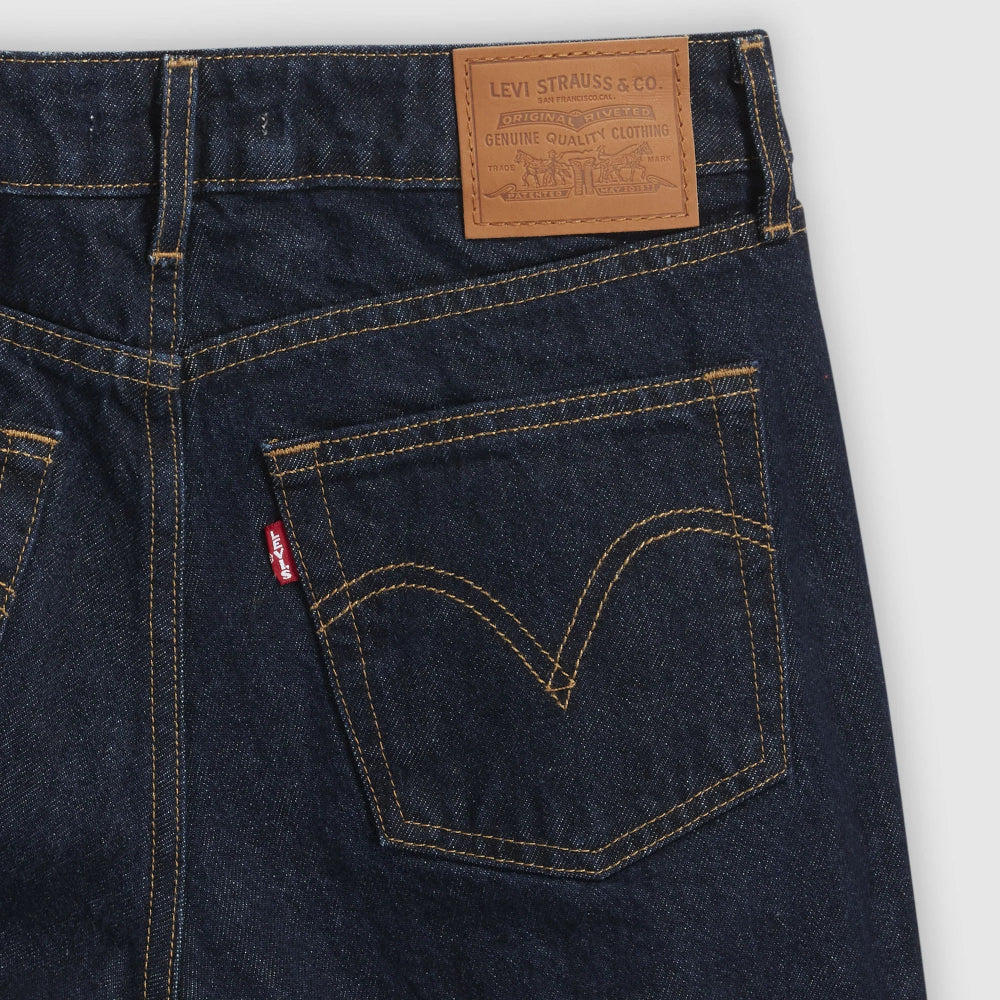 Low Loose Jeans in Dream Nice Dreams