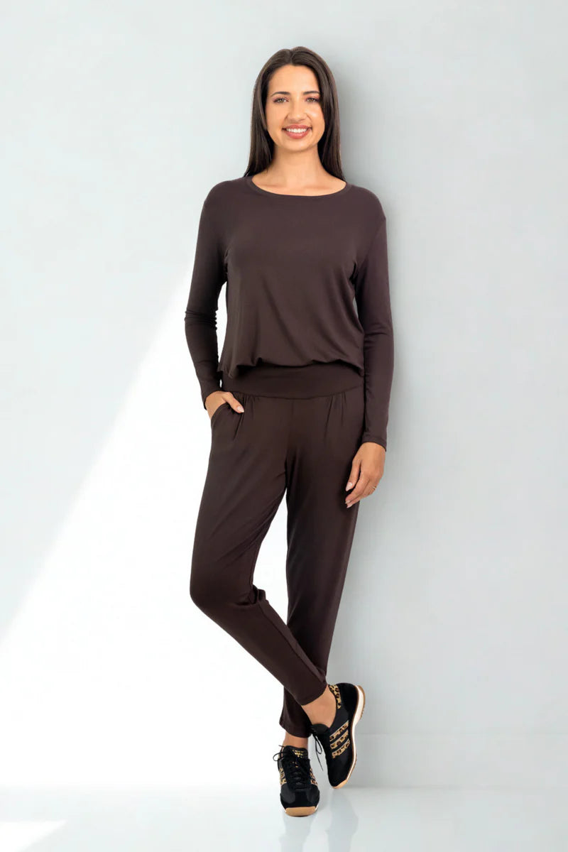 Roxanne Classic Pant in Chocolate