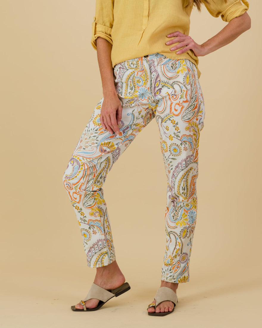 Patch Pockets Paisley Printed Pants