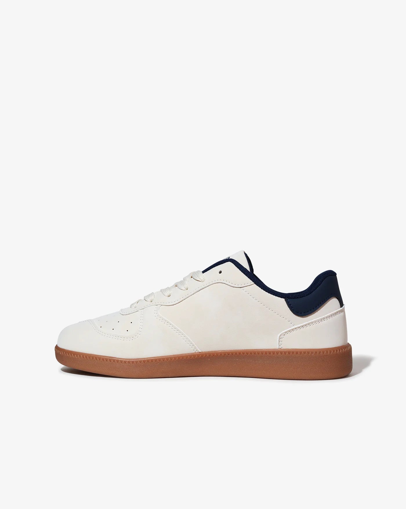 Stamford Faux Suede Sneakers in Cream / Navy / Gum