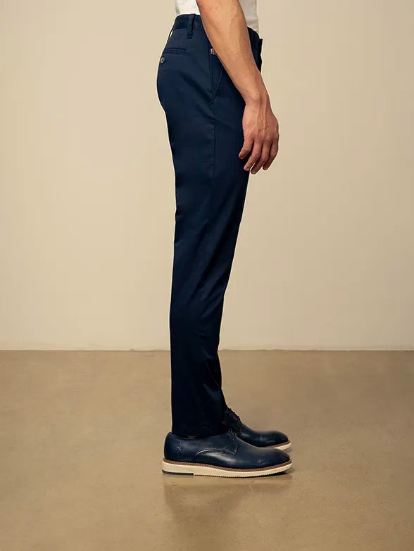 Venice Slim Fit Chino in Navy