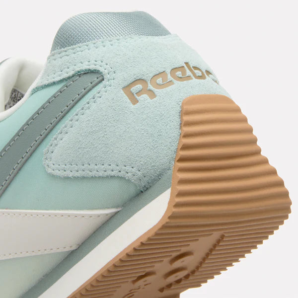 Glide Low Sneaker in Chalk / Light Fog / Ginger Root