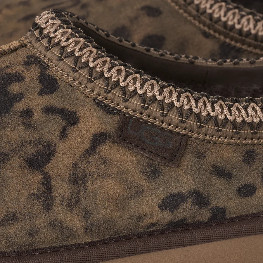 Tasman in Spotted Chestnut