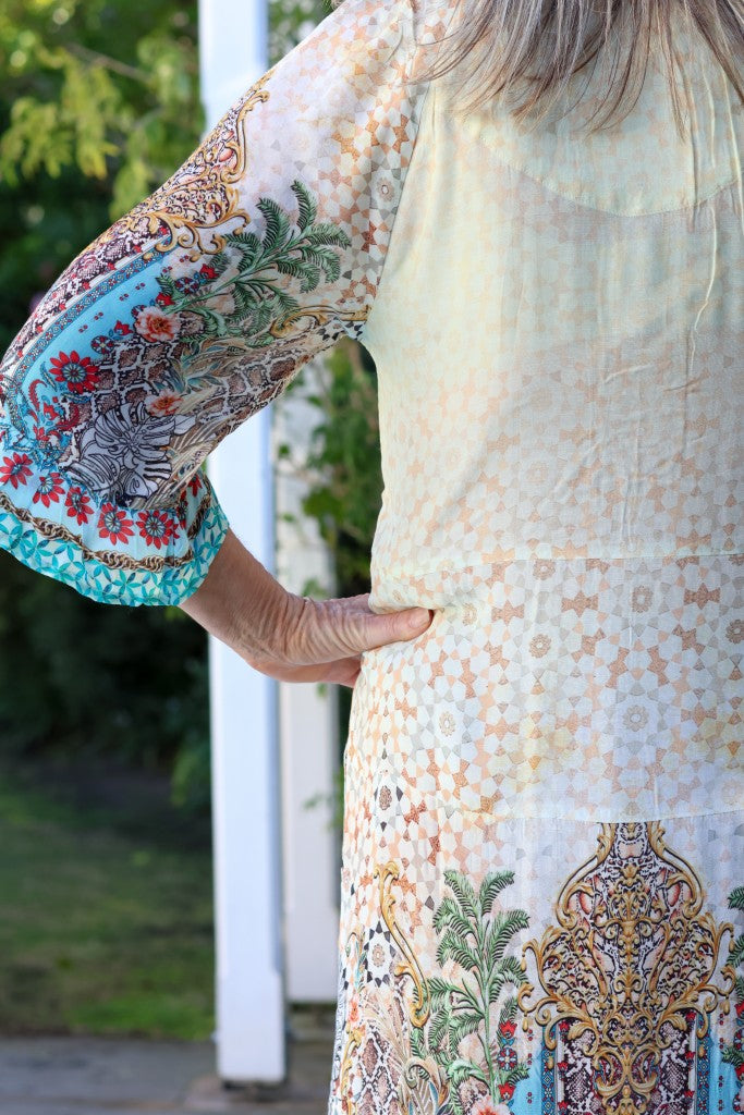 Ava Dress in Beige / Blue