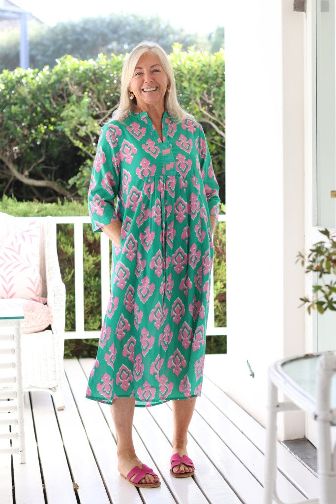 Front Pleat Dress in Green / Pink