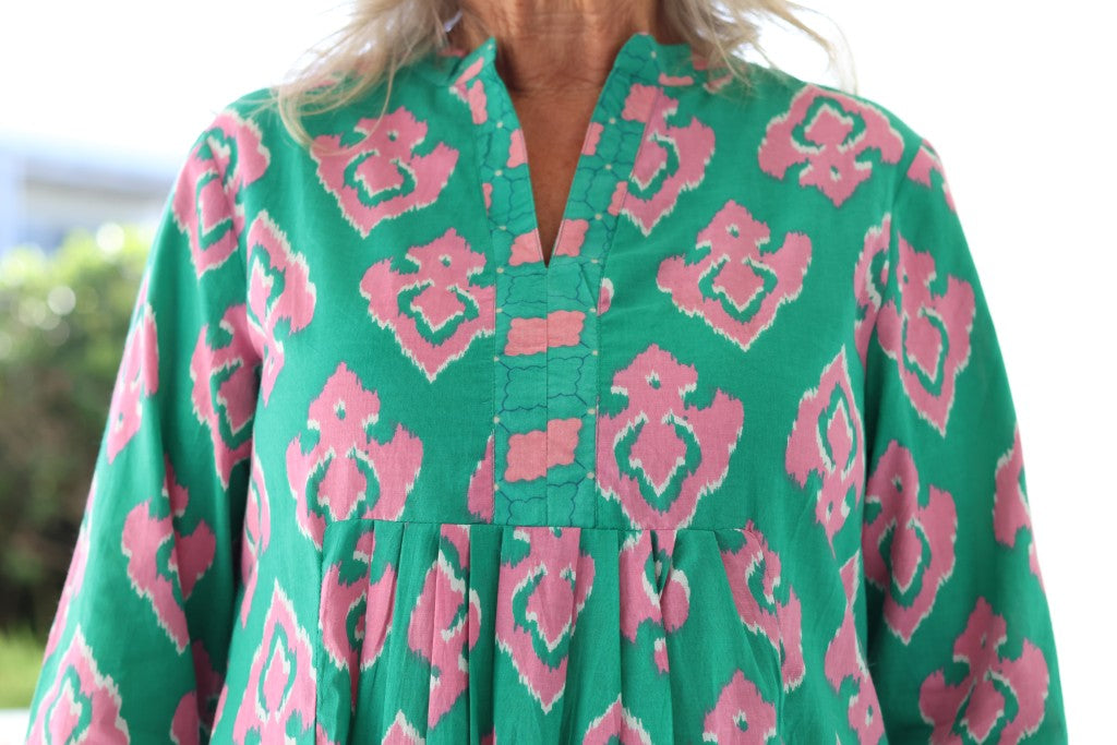Front Pleat Dress in Green / Pink