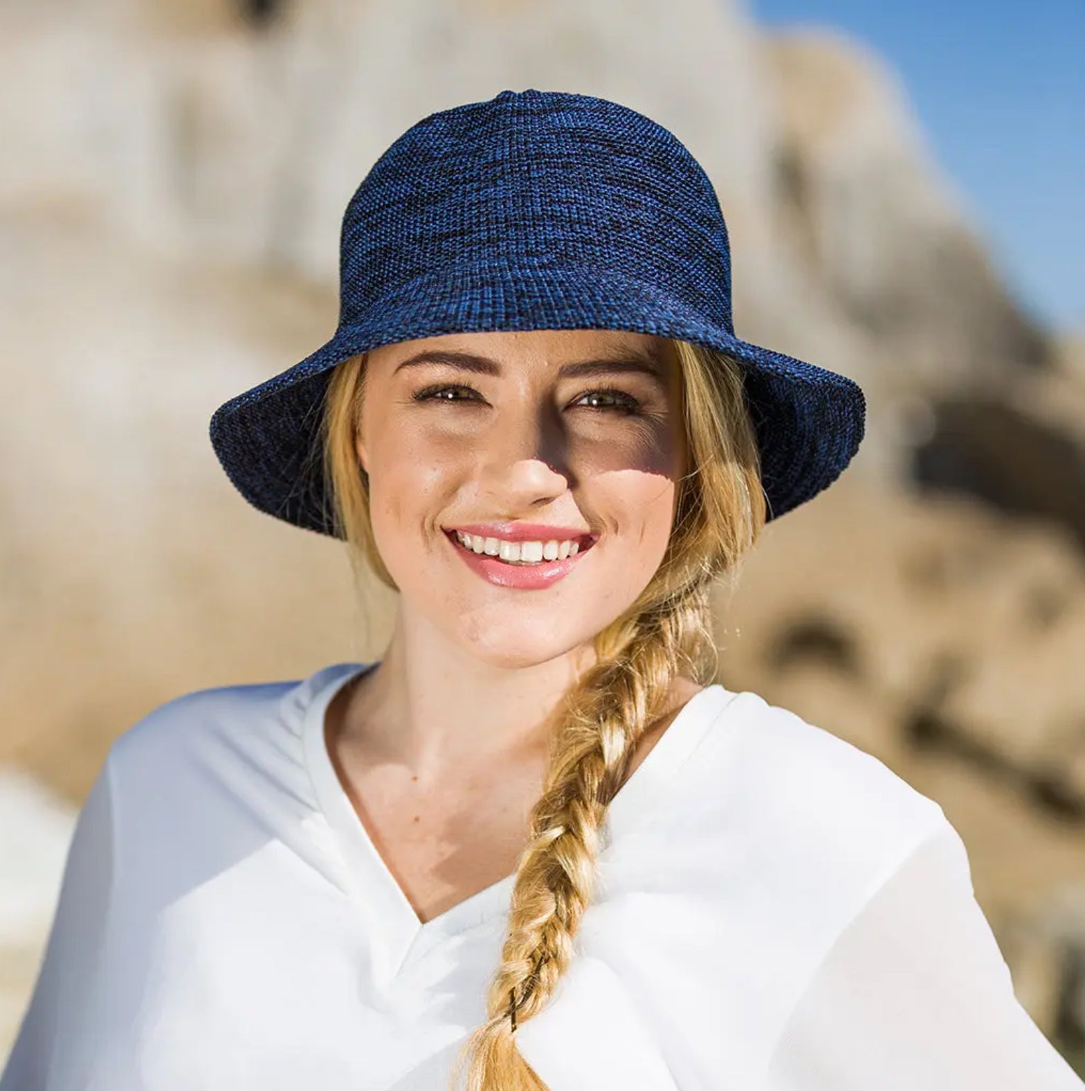 Lizzie Bucket Hat in Mixed Navy