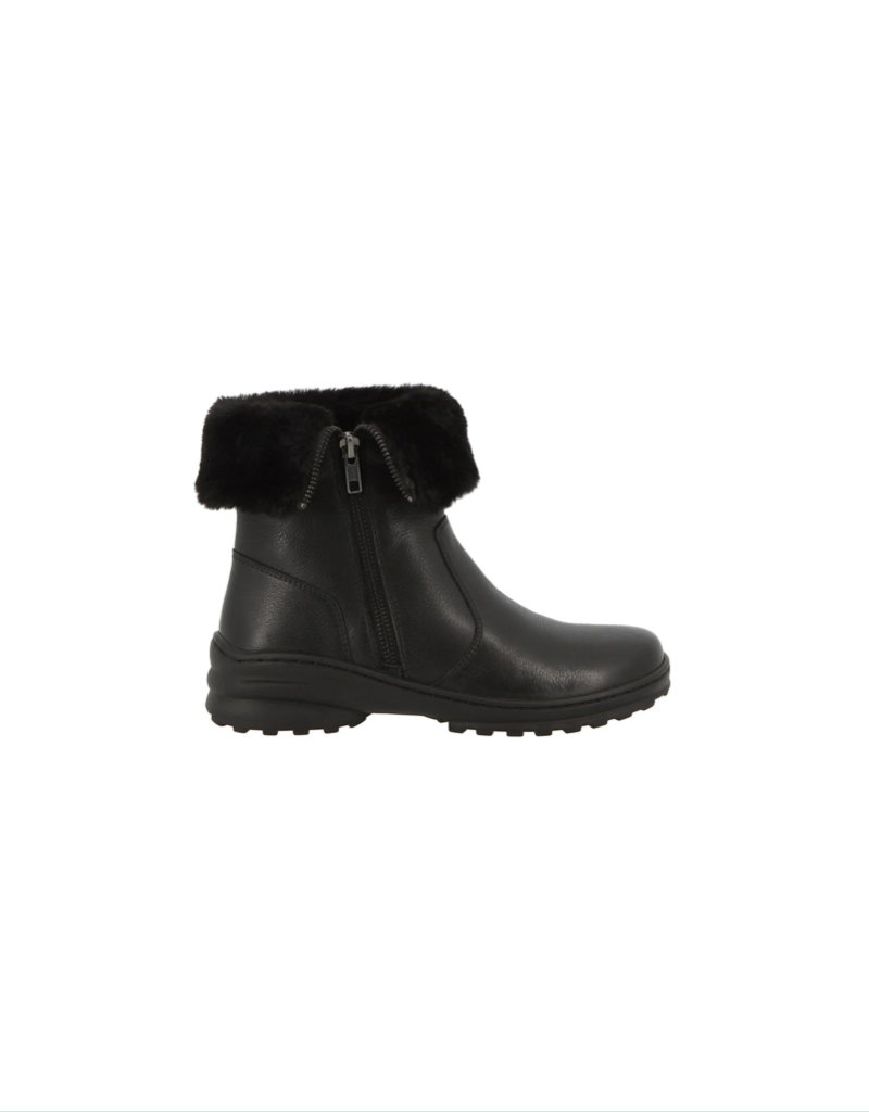 Maya Boot in Black