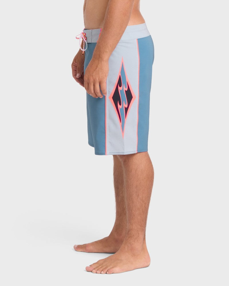 New Wave Pro Boardshort in China Blue