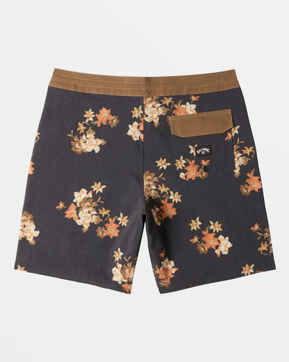 Sundays Lo Tide 19" Boardshorts in Asphalt