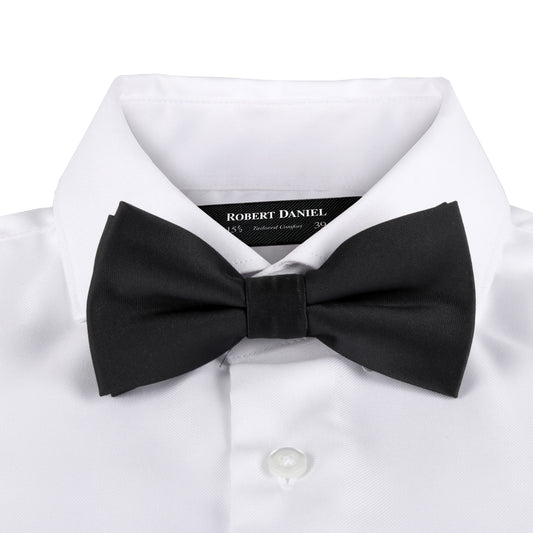Bow Tie With Matching Pocket Square in Black