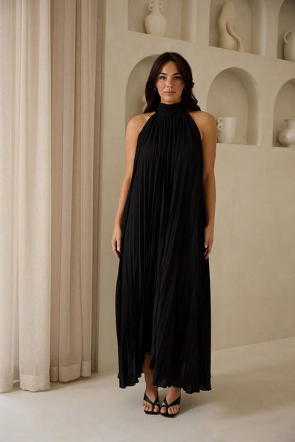 Runway Maxi Dress in Black