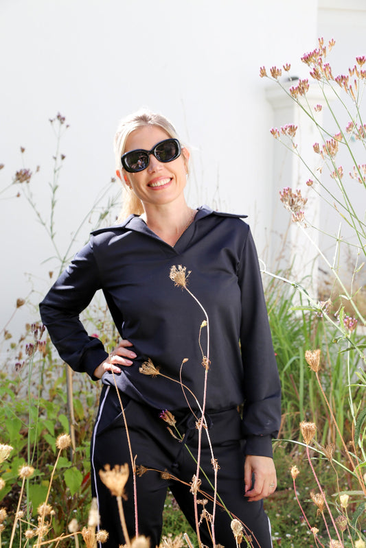 Coastal Comfort Top in Black