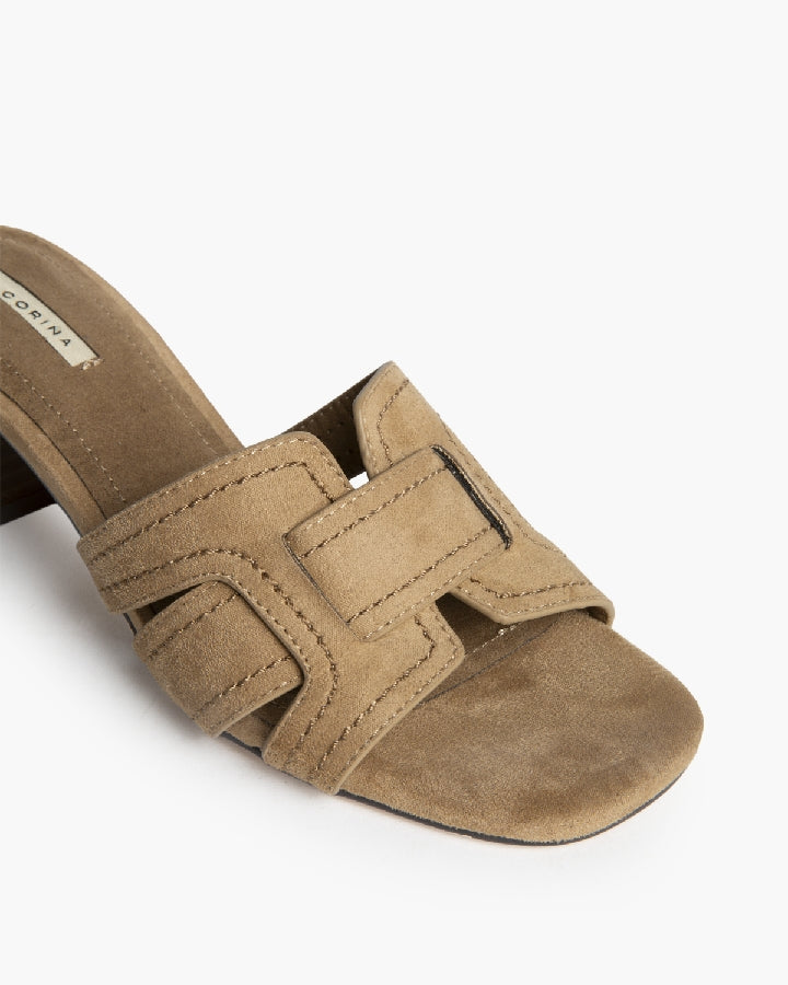 Sienna Block Heel Sandals in Camel