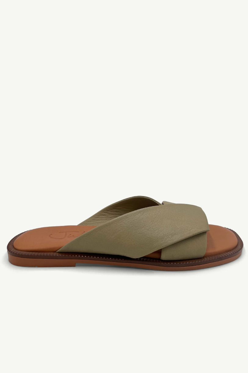 Darcy Leather Sandals in Olive Haze