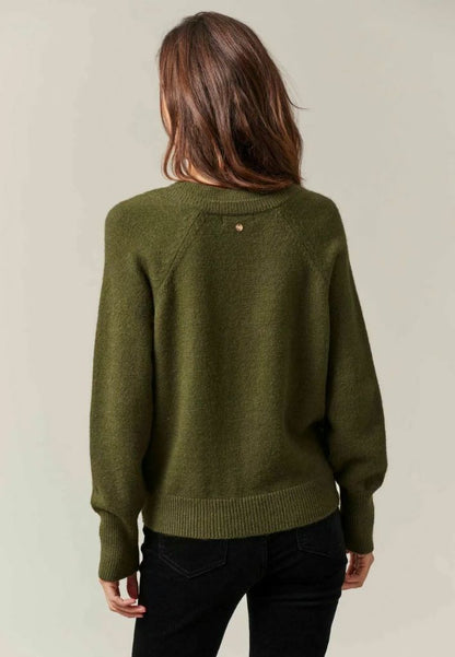 Berilde V Neck Pullover in Khaki